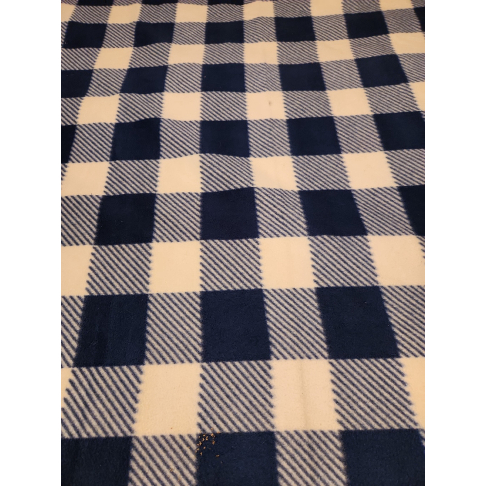 Cannon buffalo check plaid fleece 100% polyester throw blanket 58X49 blue white - Picture 2 of 6